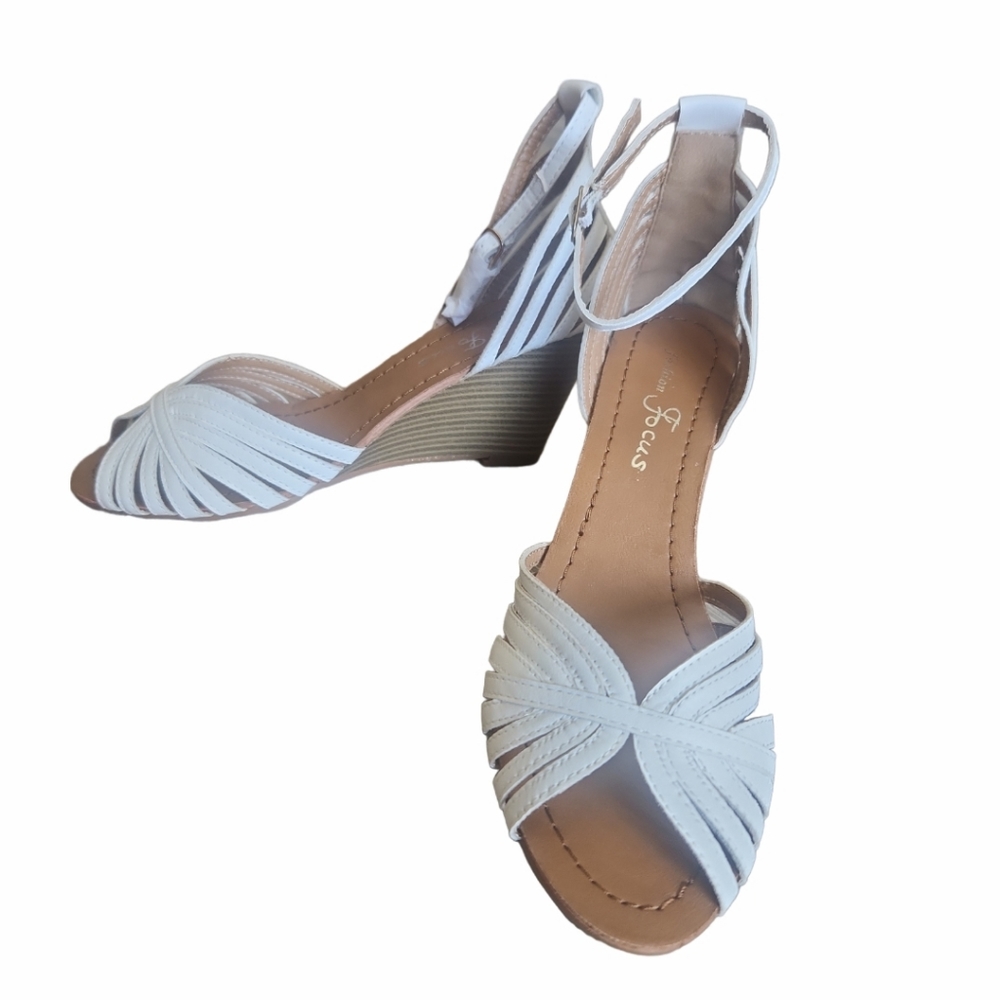 NWOT White Wedge Heels, Lattice Style, Size 6.5